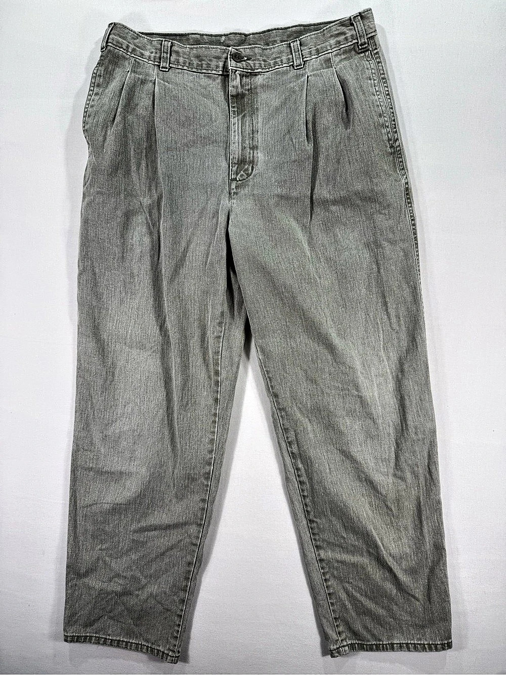 Dockers Relaxed Gray Jean Pants